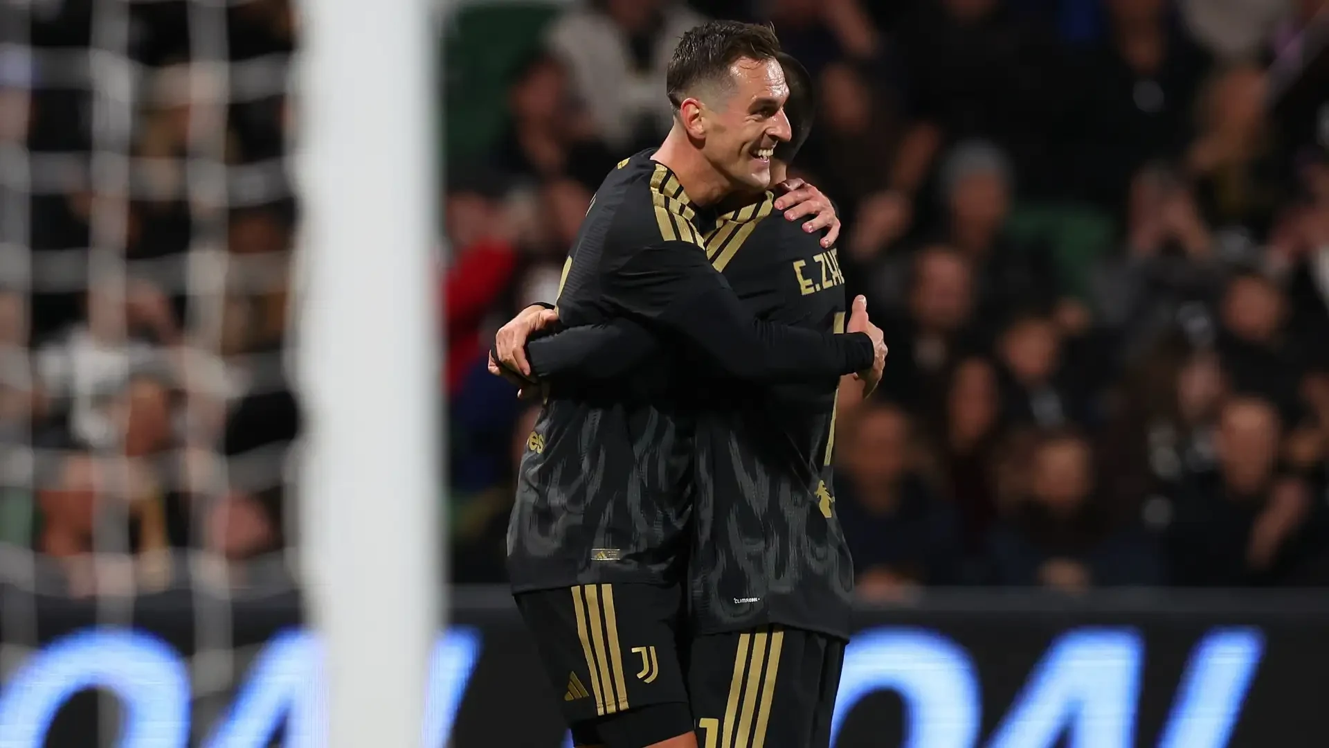 Milik torna al gol dopo il lungo stop, la Juve chiude la tournée da vincente