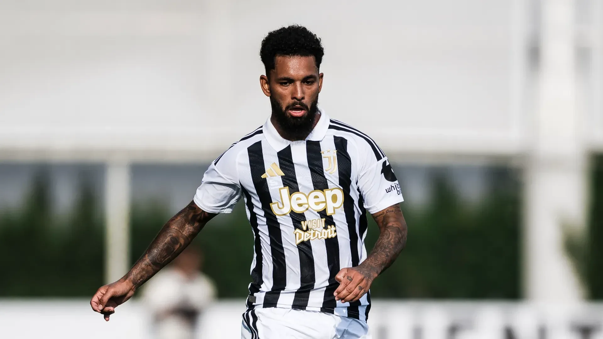 Douglas Luiz