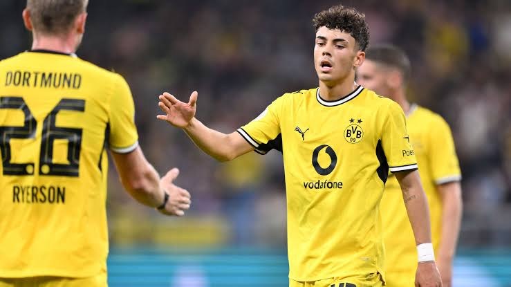 Juve, corsa a due con l'Inter per Samuele Inacio: attesa la risposta del Borussia Dortmund
