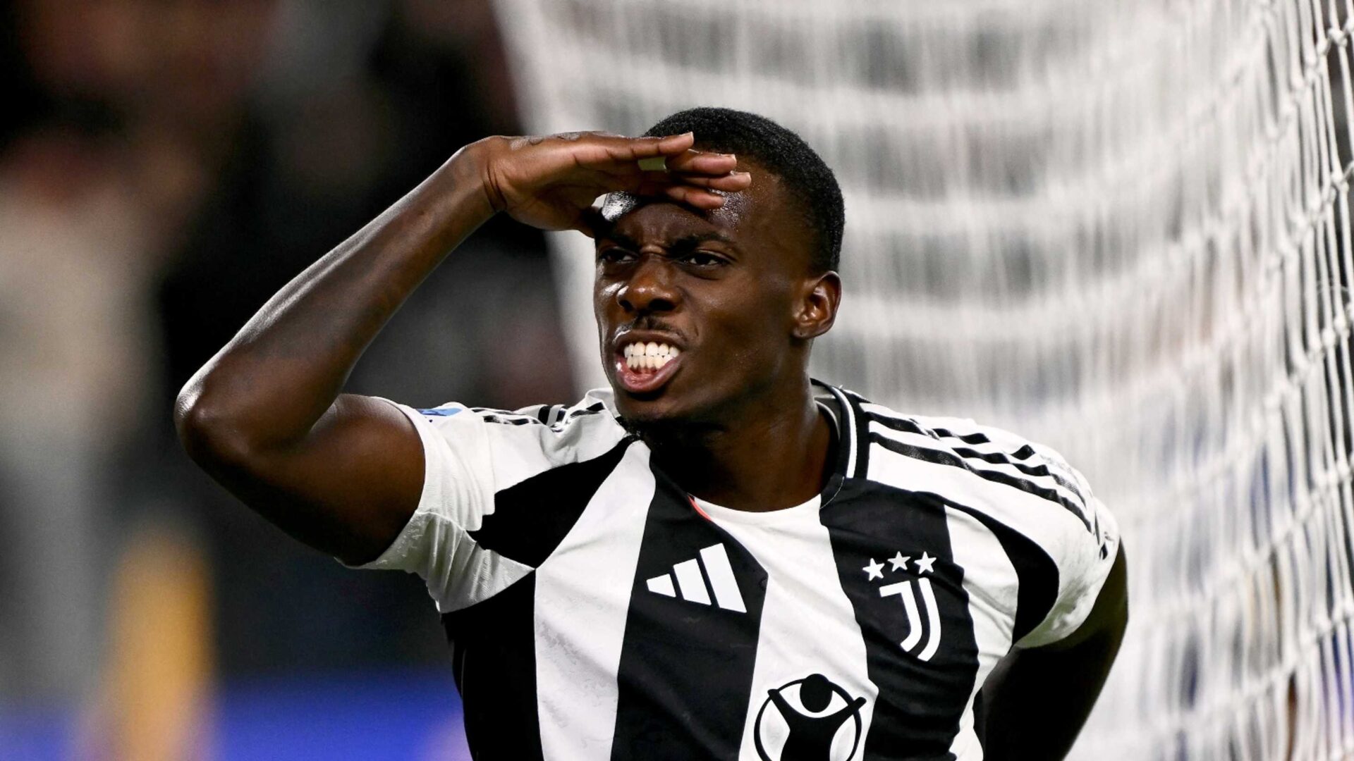 Weah con la maglia della Juventus