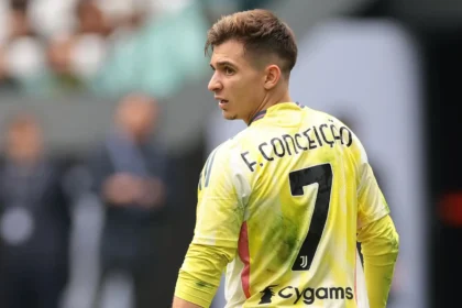 Francisco Conceicao con la maglia della Juventus