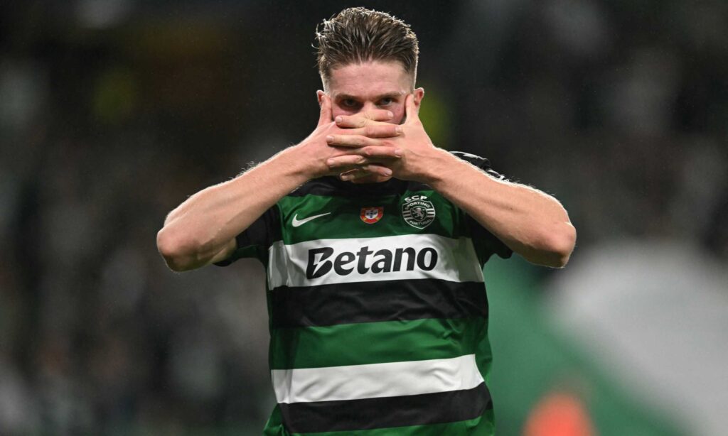 Gyokeres con la maglia dello Sporting Lisbona