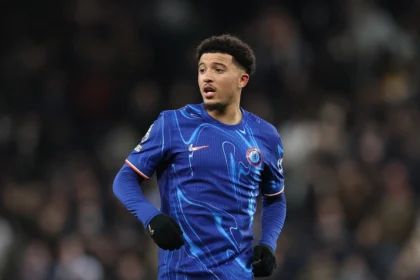 Jadon Sancho in campo con la maglia del Chelsea: obiettivo di mercato per la Juventus