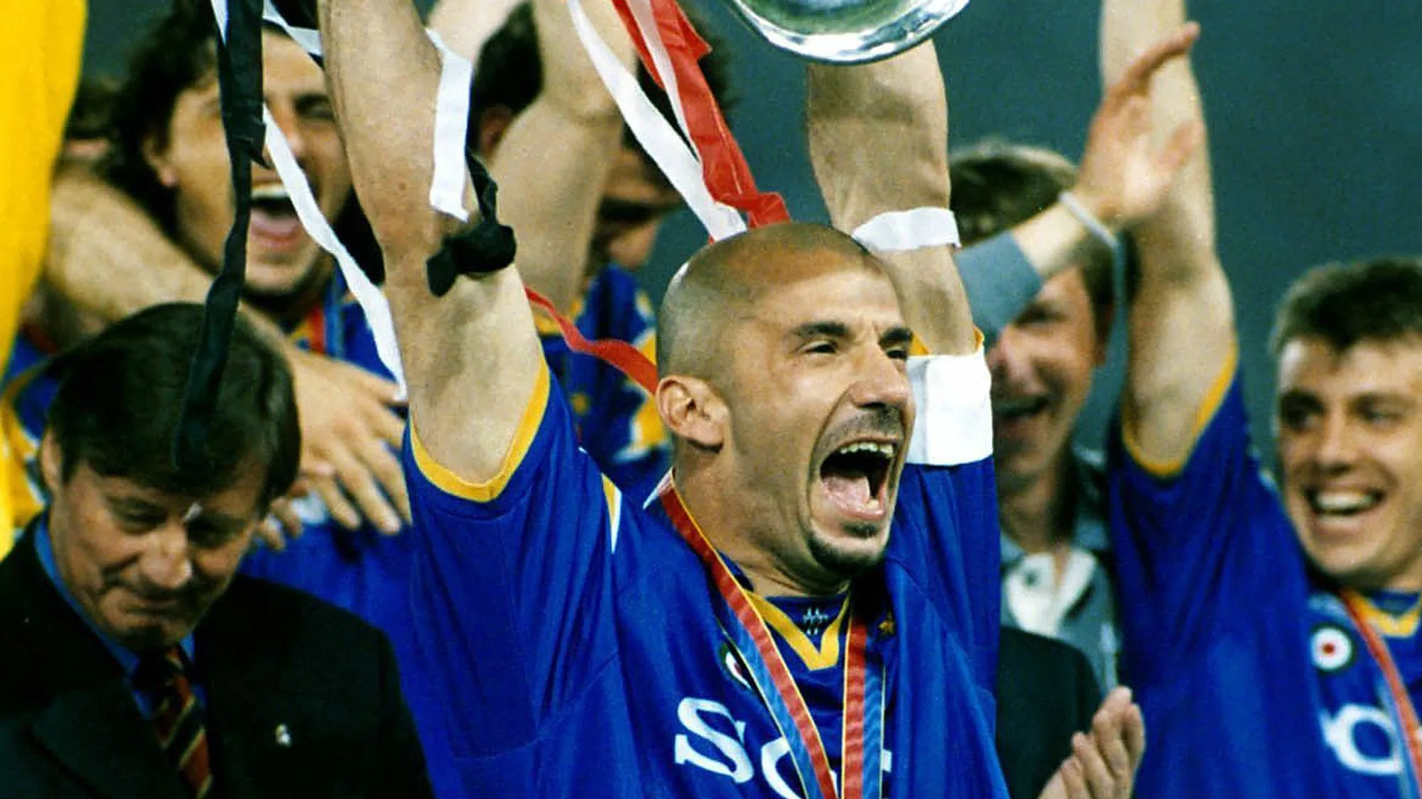 Vialli avrebbe compiuto 61 anni: la Juventus lo celebra nel giorno del compleanno
