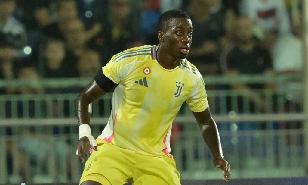Weah con la maglia della Juventus