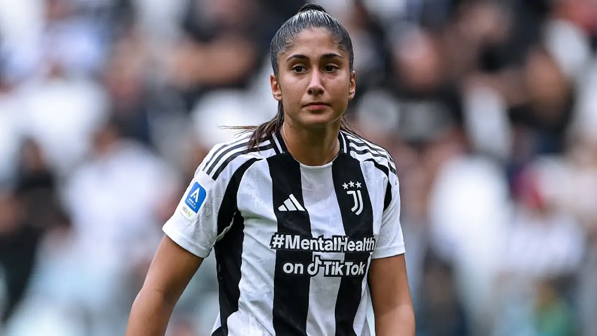 Chiara Beccari con la maglia della Juventus