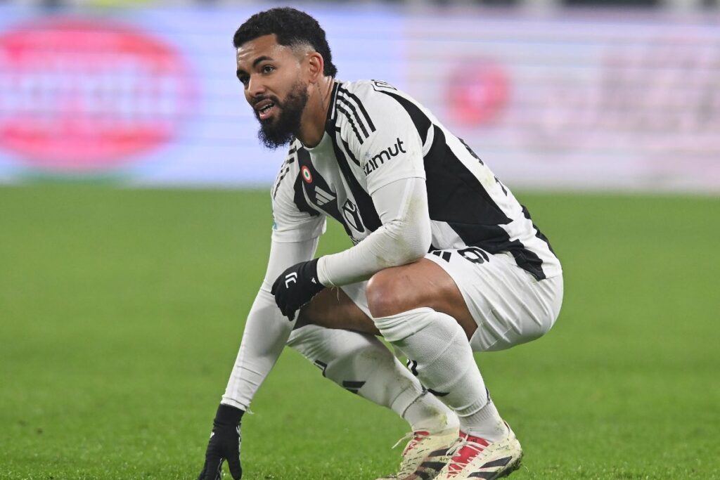 Douglas Luiz Juventus