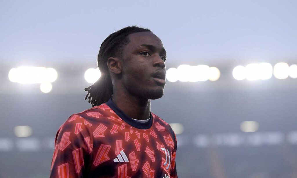 Nonge con la maglia della Juventus