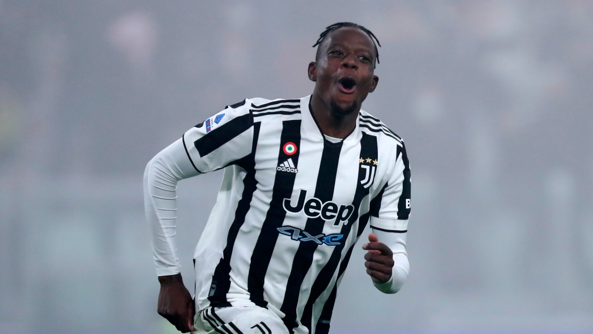 Zakaria con la maglia della Juventus