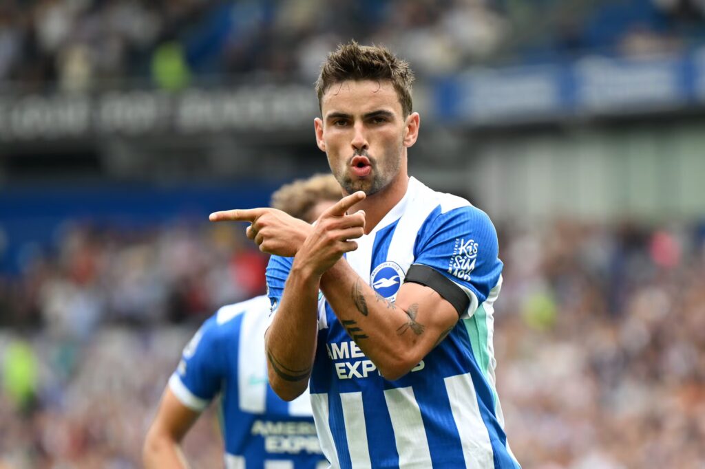O'Riley con la maglia del Brighton