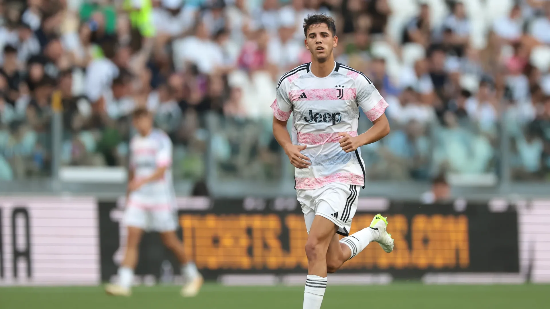 Facundo Gonzalez con la maglia della Juventus