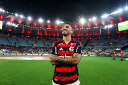 Danilo con la maglia del Flamengo