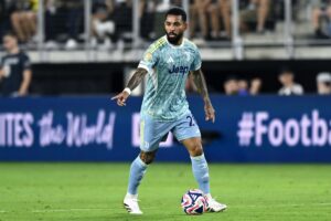 Douglas Luiz Juventus