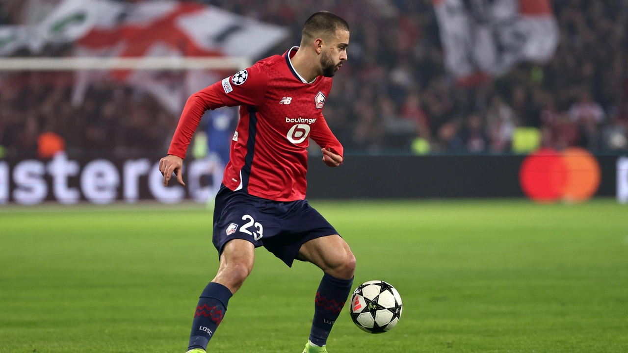 Zhegrova con la maglia del Lille