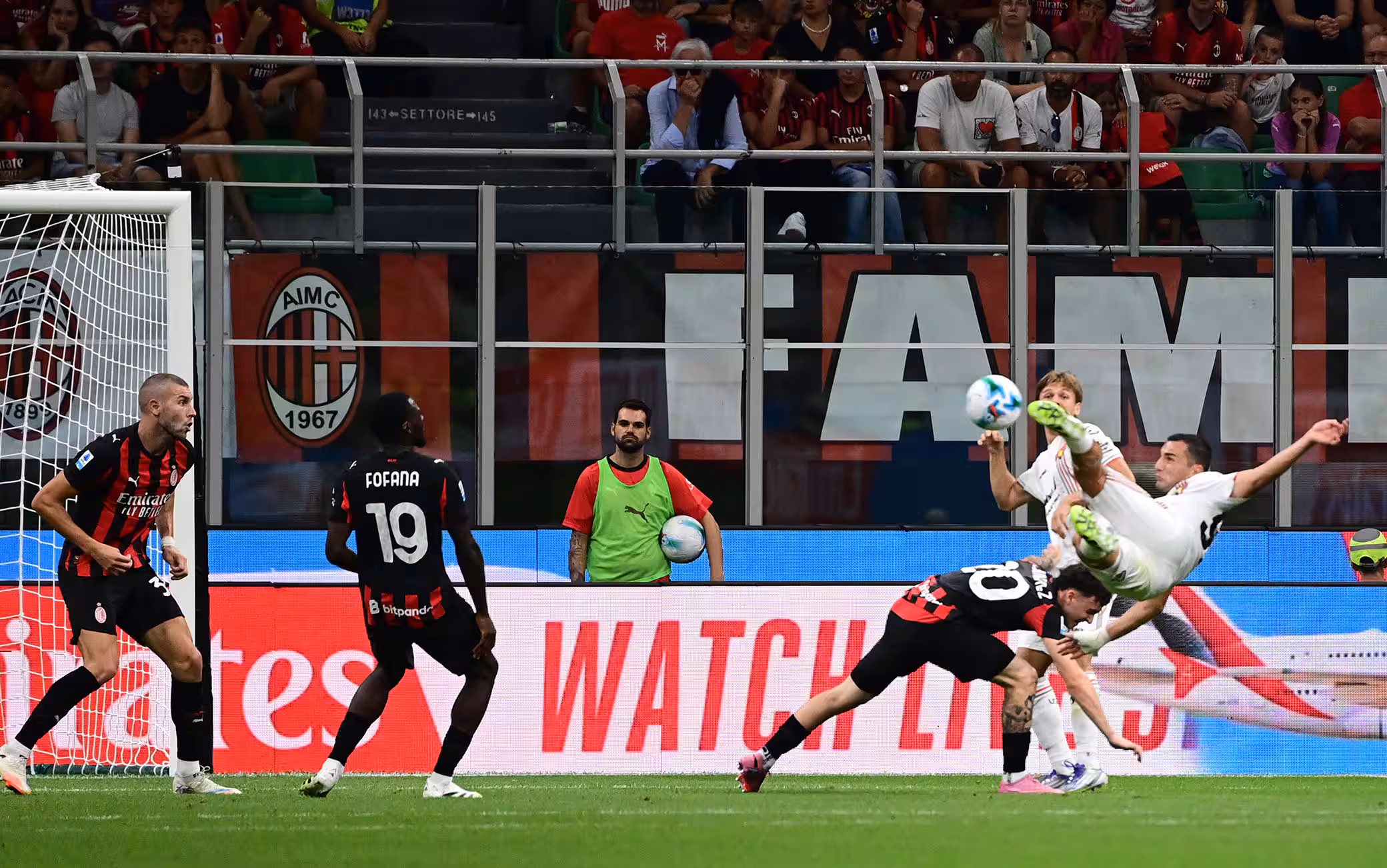 Il gol di Bonazzoli che stende il Milan