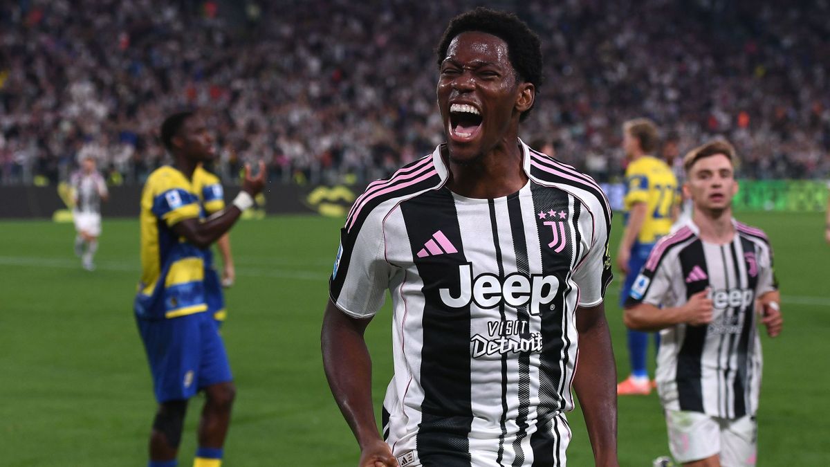 David dopo Juve Parma: «Felice per il primo gol allo Stadium, obiettivo aiutare la squadra» David dopo Juve Parma: «Felice per il primo gol allo Stadium, obiettivo aiutare la squadra»