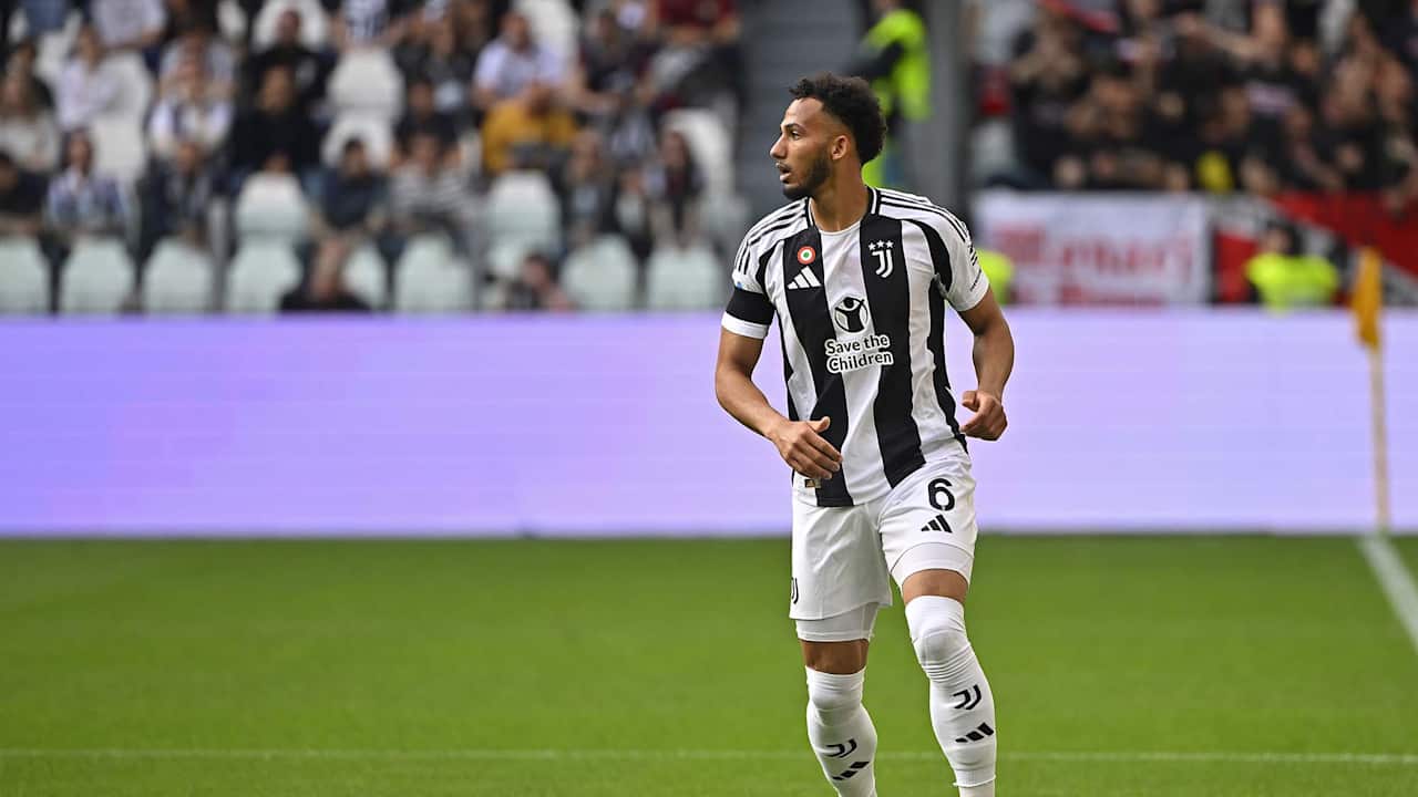 Mercato Juve, Kelly può già lasciare Torino: Premier League alla finestra
