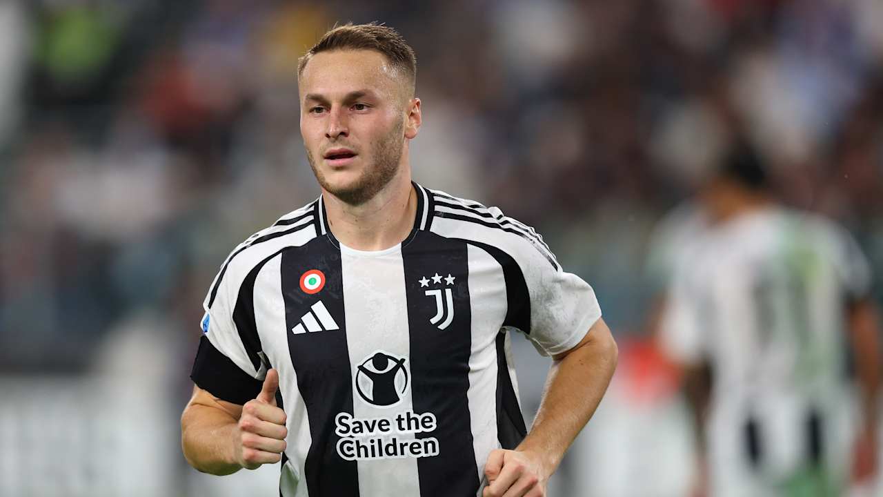 Mercato Juve, Koopmeiners cambia tutto: la strategia della dirigenza bianconera per il finale d’agosto