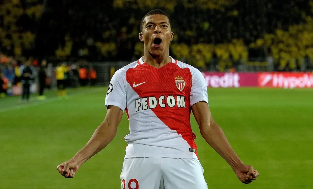 Mbappe esultanza monaco