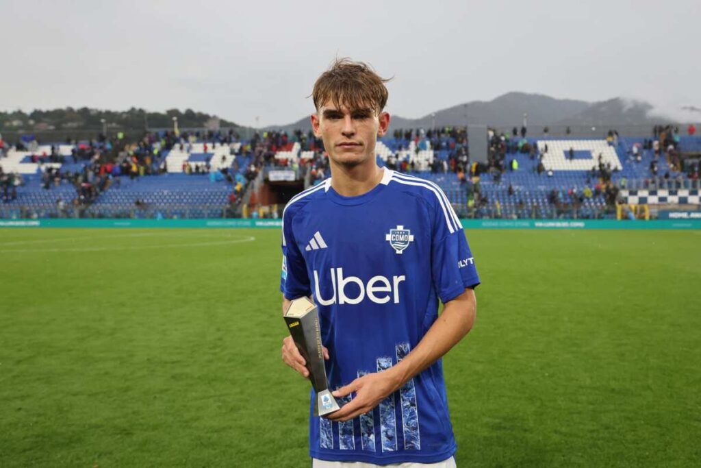 Nico Paz Como