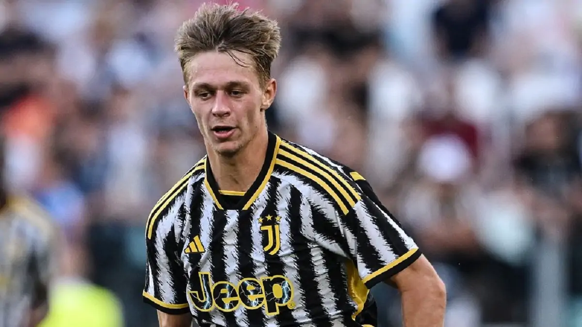 Calciomercato, Il Bologna punta due ex Juventus a centrocampo: piacciono Mandragora e Nicolussi Caviglia Calciomercato, Il Bologna punta due ex Juventus a centrocampo: piacciono Mandragora e Nicolussi Caviglia