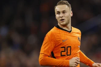 Koopmeiners con la maglia della nazionale olandese