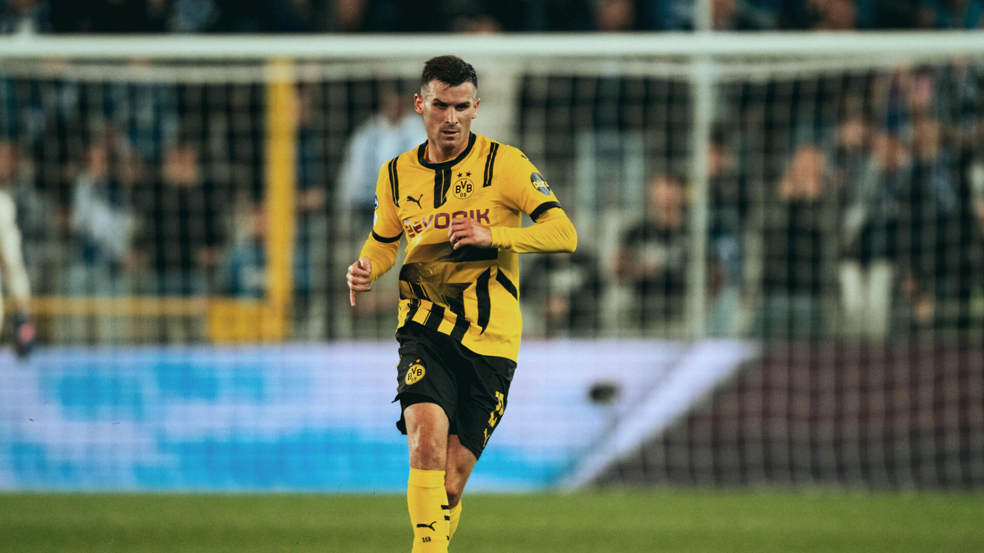 Pascal Gross con la maglia del Dortmund