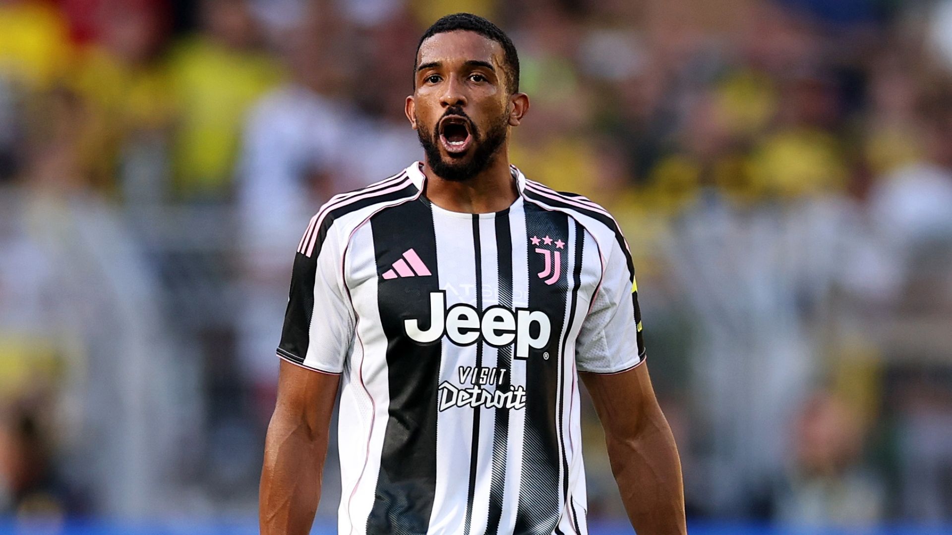 Verona Juventus, Bremer si accascia a terra a fine partita ma Tudor respira: solo stanchezza Verona Juventus, Bremer si accascia a terra a fine partita ma Tudor respira: solo stanchezza