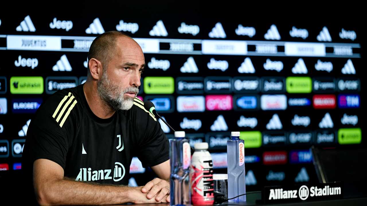 Como Juventus, Tudor in conferenza stampa: “I nazionali sono tornati senza infortuni. La partita è difficile, il Como è una finta piccola”. Como Juventus, Tudor in conferenza stampa: “I nazionali sono tornati senza infortuni. La partita è difficile, il Como è una finta piccola”.