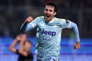 Cambiaso esulta dopo il gol del momentaneo 0-2 nel corso della partita tra Cremonese e Juventus