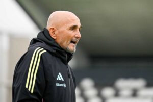 Luciano Spalletti dirige il suo primo allenamento come tecnico della Juventus