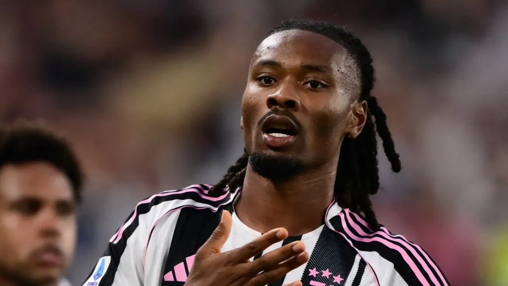 Thuram durante una partita con la maglia della Juventus